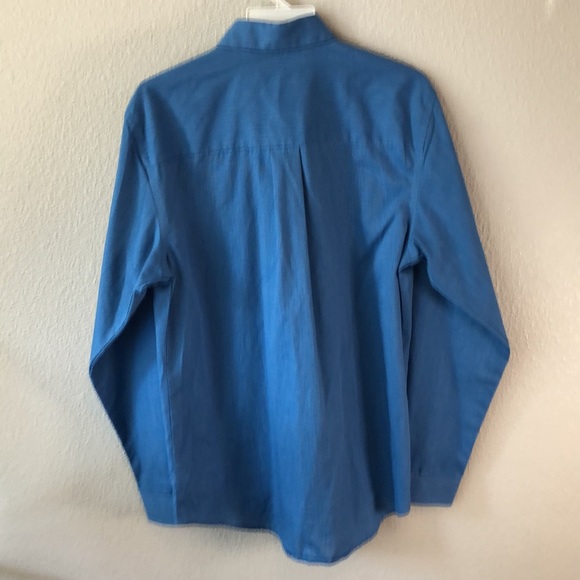 2 for $20 van huesen long sleeve button up - Picture 4 of 4